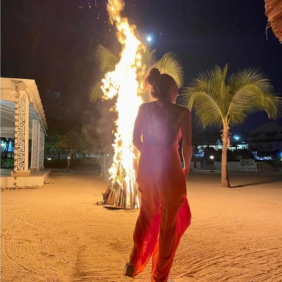 My Lives: Tue 11:22 am EST & Secondhand Sunday 10:30am EST🦋 - Picture 11 of 17